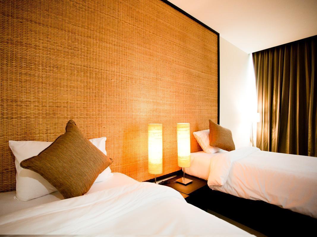 Swutel Hotel Bangkok Bagian luar foto