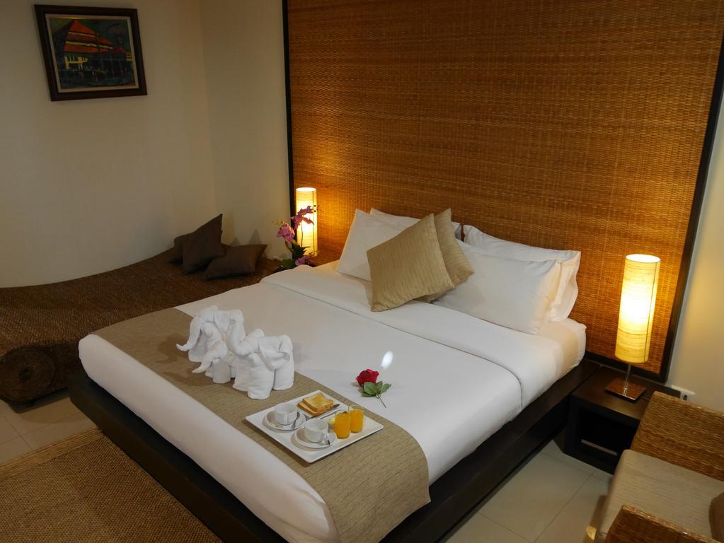 Swutel Hotel Bangkok Bagian luar foto